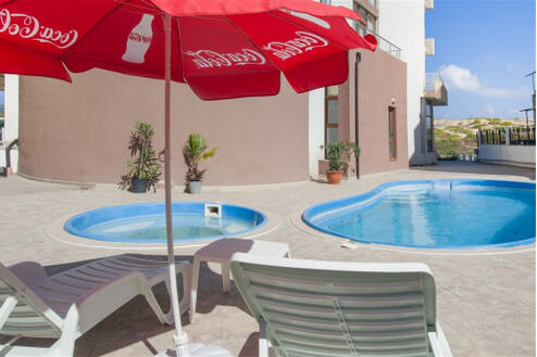 LAST MINUTE в ПРИМОРСКО, хотел Перла Плая: Нощувка на база All Inclusive за 59 лв. на Човек + БАСЕЙН + Чадър и ШЕЗЛОНГ