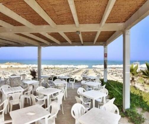 Athena Resort 4*