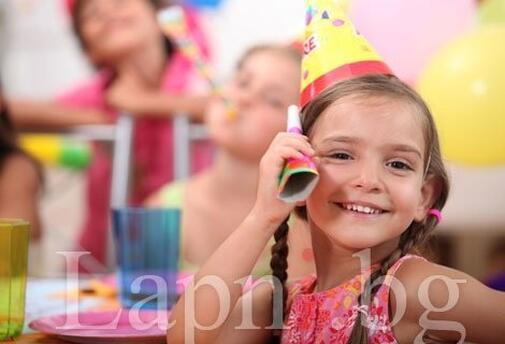 Професионални снимки за празника на Вашето дете! Заснемане на детски рожден ден в рамките на 2 часа + Професионална обработкана всички кадри + Ретуш на избран брой кадри само за 79 лв. от Фото Чакъров