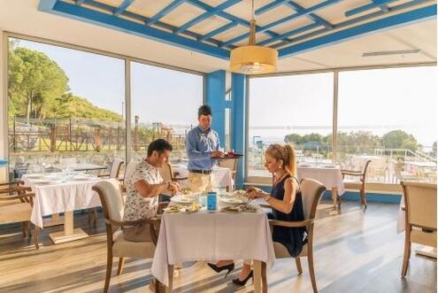 Лято 2021, Кушадасъ в хотел Ramada Kusadasi Golf & SPA Resort Hotel 5* PREMIUM! Чартър + 7 нощувки на база  ALL INCLUSIVE на цени от 958 лв. на ЧОВЕК!