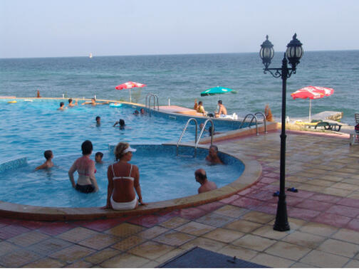 ПОМОРИЕ, Интерхотел Поморие 4*: Нощувка на база All Inclusive за 46 лв. на Човек + БАСЕЙН + Чадър и ШЕЗЛОНГ