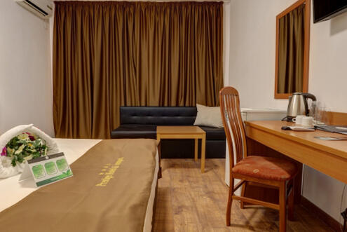 SUPER ЦЕНА в Златни пясъци, хотел Престиж и Аквапарк 4*: Нощувка на база All Inclusive за 45 лв. на Човек + БАСЕЙН + Чадър и ШЕЗЛОНГ