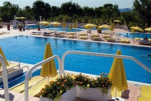 РАННИ ЗАПИСВАНИЯ за Лято 2021 в хотел BELLEVILLE 4*, ДЮНИ: Нощувка на база ALL INCLUSIVE на цена от 87.30 лв. на ЧОВЕК!