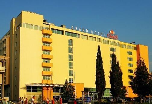 ЛЯТО 2020, СЛЪНЧЕВ БРЯГ, ГРАНД ХОТЕЛ ОАЗИС 4*: 1 Нощувка ALL INCLUSIVE само за 40 лв. на ЧОВЕК + БАСЕЙН + Дете до 11.99 г. БЕЗПЛАТНО