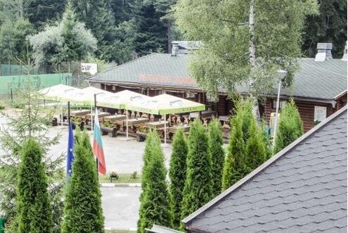 Зима в БОРОВЕЦ, Вилни Селища ЯГОДА и МАЛИНА: Нощувка в Самостоятелна ВИЛА на цени от 159 лв. за ЧЕТИРИМА!