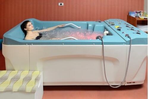 Великден в ХИСАРЯ, СПА ХОТЕЛ АУГУСТА 3*: 3 Нощувки със закуски + 3 Вечери, вкл. Празнична с DJ + WELLNESS пакет само за 271 лв. на Човек