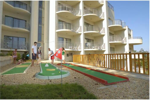 Златни пясъци, Парк хотел Голдън Бийч 4*: Нощувка на база All Inclusive на цени от 44 лв. на Човек + АНИМАЦИЯ + чадър и шезлонг на плаж Ролба + БАСЕЙН, Чадър и ШЕЗЛОНГ