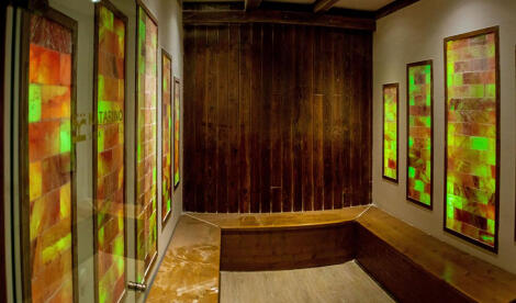 ПРЕДПОЧИТАН ХОТЕЛ, Катарино Хотел и СПА 4*! Нощувка със Закуска и ВЕЧЕРЯ за 197 лв. за ДВАМА + СПА Център с БАСЕЙНИ + ДЕТЕ до 6 год. БЕЗПЛАТНО