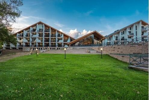 Нова Година в ПАНАГЮРИЩЕ, ПАРК ХОТЕЛ АСАРЕЛ: 3 нощувки със ЗАКУСКИ + 2 Вечери + ПРАЗНИЧНА ВЕЧЕРЯ  за 758 лв. За ДВАМА или 4 нощувки със ЗАКУСКИ + ПРАЗНИЧНА ВЕЧЕРЯ  за 859 лв.!