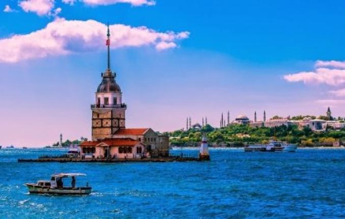 Нова година в Истанбул: Транспорт + 3 нощувки със закуски в хотел 3* + Опция за Новогодишна Вечеря + БОНУС - Пешеходни разходки на Истанбул и Одрин САМО за 269 лв. на Човек!