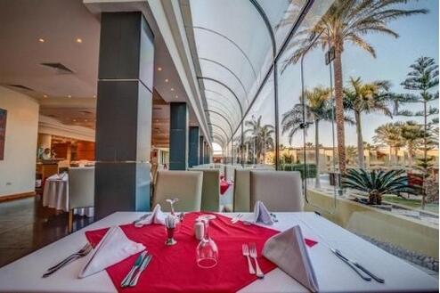 Перлите на Египет в хотел Palm Beach 4*! Чартърен Полет с трансфери + 1 нощувка със закуска и вечеря в Кайро + Екскурзия до Пирамидите + 6 нощувки на база ALL INCLUSIVE на цени от 1227 лв. на ЧОВЕК!