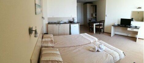 Цяло Лято в Обзор, хотел Казабланка 4* Нощувка на база All Inclusive за 43 лв. на Човек + БАСЕЙН + Чадър и ШЕЗЛОНГ