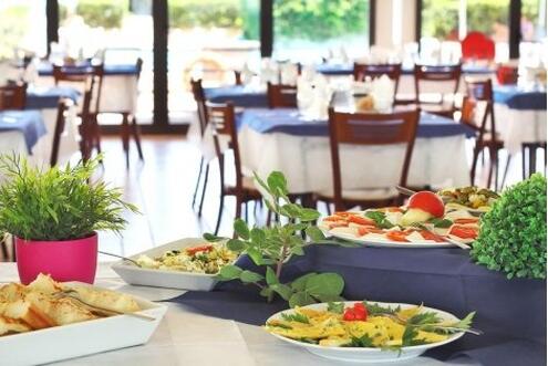 Athena Resort 4*