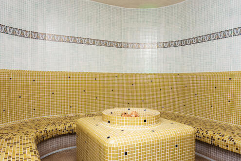 Любим Хотел ОЛИМП 4*, ВЕЛИНГРАД: Нощувка със закуска и ВЕЧЕРЯ за 67 лв. + Ползване на закрит МИНЕРАЛЕН басейн + Спа-пакет