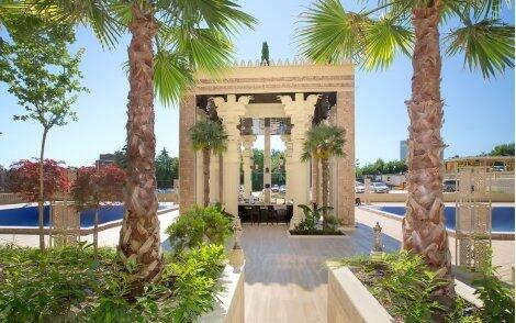 ЛУКС в ЗЛАТНИ ПЯСЪЦИ, Хотел ARGISHT PARTEZ 4*, на 150 метра от плажа: Нощувка на база All Inclusive за 80 лв. + Анимация + Дете до 11.99 год. БЕЗПЛАТНО