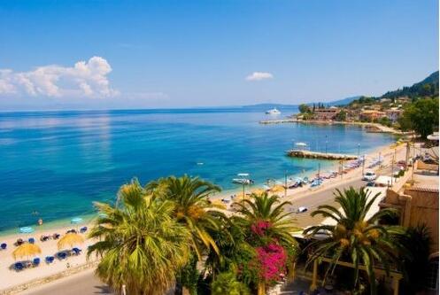 Почивка на остров Корфу със САМОЛЕТ! 7 нощувки със Закуски и ВЕЧЕРИ в Potamaki Beach 3* за 879 лв.