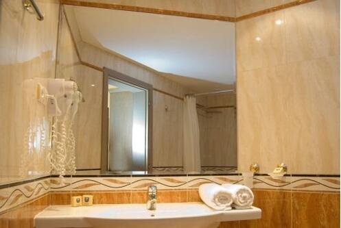 РАННИ РЕЗЕРВАЦИИ за Лято 2021 в хотел MARINA ROYAL PALACE 5*, ДЮНИ: Нощувка на база ALL INCLUSIVE на цена от 87.30 лв. на ЧОВЕК!