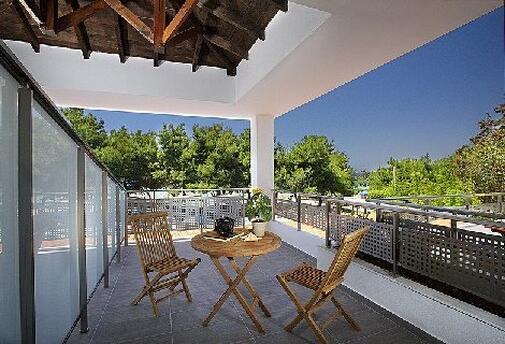 ВЕЛИКДЕН в ГЪРЦИЯ, ХАЛКИДИКИ, PORTES BEACH 4*: 3 нощувки със закуски + 3 ВЕЧЕРИ + Празничен ВЕЛИКДЕНСКИ ОБЯД с жива музика само за 399 лв. на Човек!