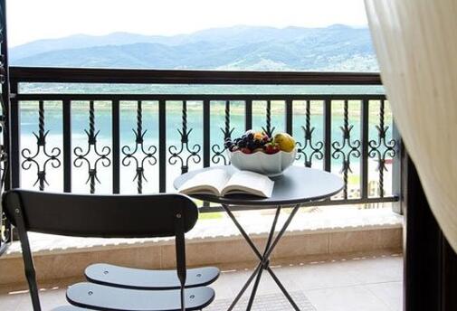 НЕДЕЛЯ в RIU PRAVETS RESORT 4*: Нощувка със закуска и ВЕЧЕРЯ + Голф пакет за начинаещи от 169 лв. за ДВАМА (84.50 лв./ден/човек) + Безплатно настаняване на деца до 10 години + Wellness пакет!